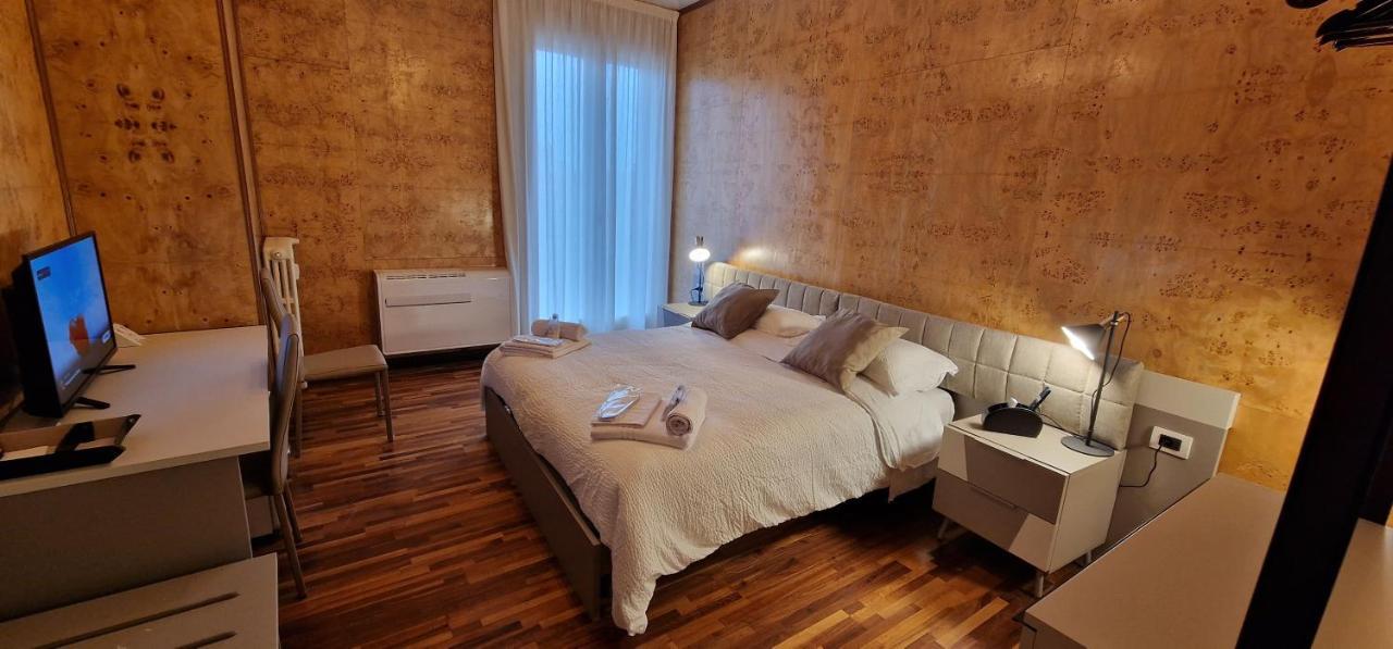Forumguesthouse Verdi Centro Storico Parma Dış mekan fotoğraf